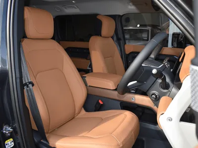2022 Land Rover Defender 130 First Edition (No.960755)
