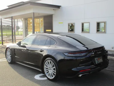 2022 Porsche Panamera 2.9 PDK Panoramic Sunroof (Jet Black Metallic) (No.J0576)