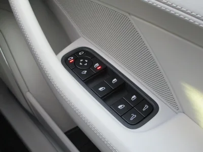 2022 Porsche Panamera 2.9 PDK Panoramic Sunroof (Jet Black Metallic) (No.J0576)