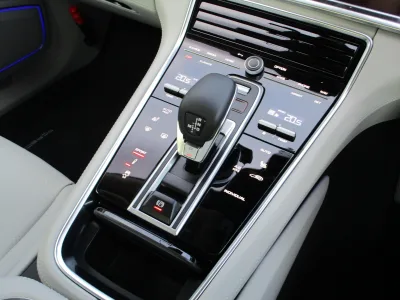 2022 Porsche Panamera 2.9 PDK Panoramic Sunroof (Jet Black Metallic) (No.J0576)