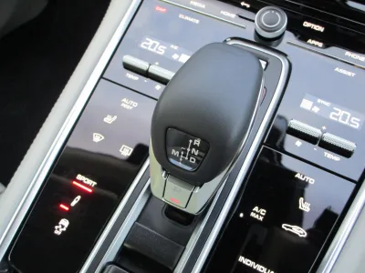 2022 Porsche Panamera 2.9 PDK Panoramic Sunroof (Jet Black Metallic) (No.J0576)
