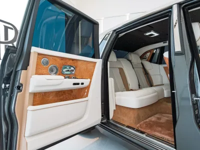 2022 Rolls-Royce Phantom