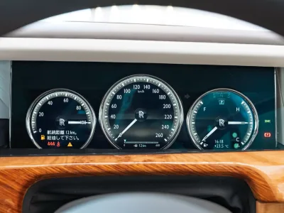 2022 Rolls-Royce Phantom