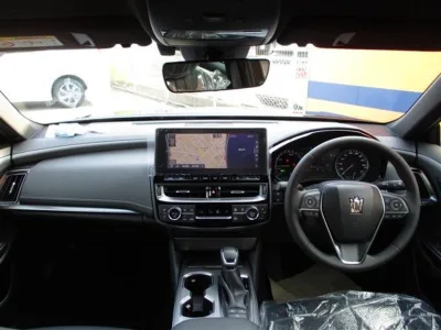 2022 Toyota Crown Hybrid 2.5 RS Limited II sedan (No.960537)