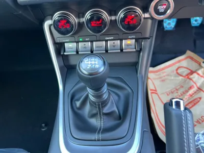 2022 Toyota GR86 2.4 RZ Full Aero Complete (Pearl) 2.4L DOHC 16-VALVE (No.J0655) for export from Japan