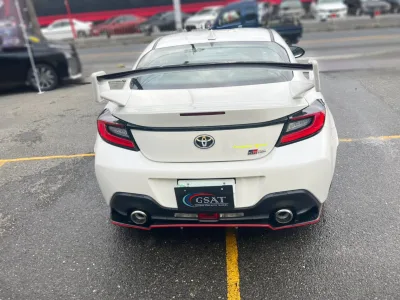 2022 Toyota GR86 2.4 RZ Full Aero Complete (Pearl) 2.4L DOHC 16-VALVE (No.J0655) for export from Japan