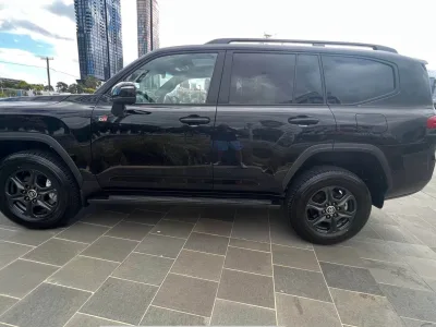 2022 Toyota LandCruiser 300 LC300 GR Sport (No.J0457)