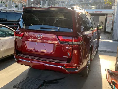 2022 Toyota LandCruiser LC300 Sahara ZX Red Diesel (No.J0748)