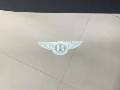 2025 Bently Flying Spur Hybrid Luxury sedan(No.940804)