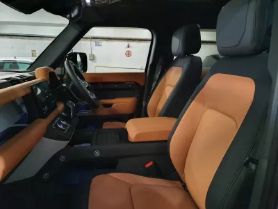 2025 LAND ROVER DEFENDER X-DYNAMIC HSE Ingenium 2.0 litre 4-cylinder 300PS Turbocharged Petrol (Automatic) All Wheel Drive (No.860800) for export from Japan