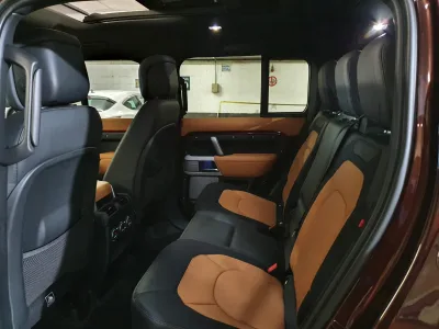 2025 LAND ROVER DEFENDER X-DYNAMIC HSE Ingenium 2.0 litre 4-cylinder 300PS Turbocharged Petrol (Automatic) All Wheel Drive (No.860800)