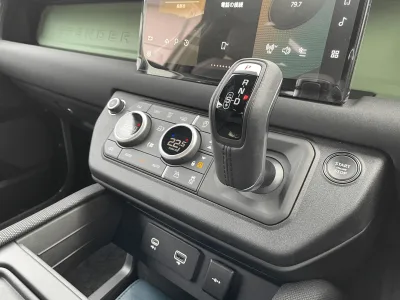 2023 Land Rover Defender 90 75th Limited Edition 4WD (No.960962)
