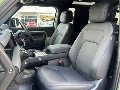 2023 Land Rover Defender 90 – 75TH LIMITED EDITION P300