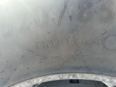 Massey Ferguson Tractor (No.J0908)