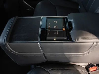 2025 RANGE ROVER AUTOBIOGRAPHY (No.830814)