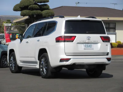 2025 TOYOTA LAND CRUISER 300 3.3 ZX DIESEL (No.960828) for export from Japan