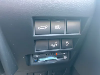 2025 TOYOTA LAND CRUISER 300 3.3 ZX Diesel 5 Seater (No.960826)
