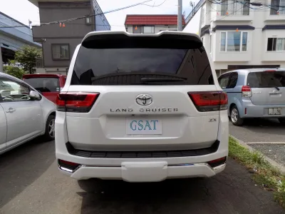 2025 TOYOTA LAND CRUISER 300 7SEATER 3.5 ZX 4WD With Modelista body kit(No.960825) for export from Japan