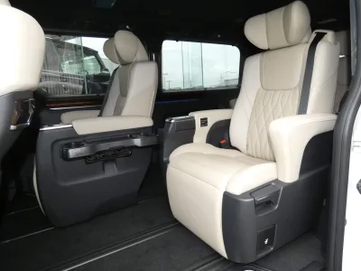 2025 Toyota Granace 2.8 Premium Diesel Turbo (No.960784)