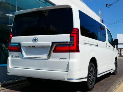 2025 Toyota Granace 2.8 Premium Diesel Turbo (No.960784)