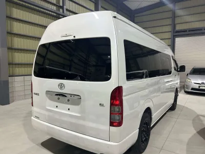 2025 Toyota Hiace Commuter Diesel Turbo 10 seater (No.960931)