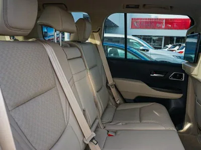 2025 Toyota Landcruiser Sahara 7 Seater (No.480786)