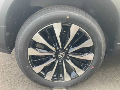 2025 Honda WR-V 1.5 Z Plus with Adaptive Cruise Control (No.961018)