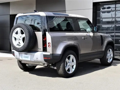 2025 Land Rover Defender 90 SE 2.0 AWD – The Ultimate Off-Road Legend!