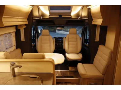 2025 Mercedes-Benz KABE TM Royal X780LT (No.J0952)