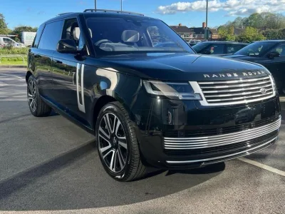 2025 Land Rover Range Rover 4.4 P530 V8 SV LWB: The Pinnacle of Luxury and Performance (No.860993)