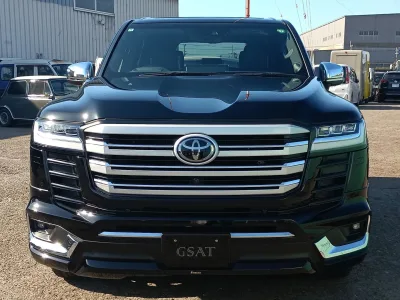2024 Toyota Land Cruiser for export from Japan