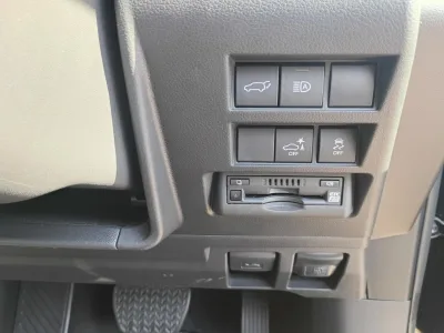 2024 TOYOTA LAND CRUISER 300 ZX 3.3 DIESEL 4WD for export from Japan