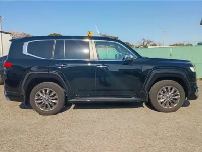 2024 TOYOTA LAND CRUISER 300 ZX 3.3 DIESEL 4WD