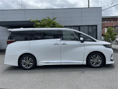 2025 Toyota Alphard 2.5 Z With 14 inch Navi ( No.960960)