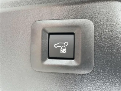2025 Toyota Alphard 2.5 Z With 14 inch Navi ( No.960960)