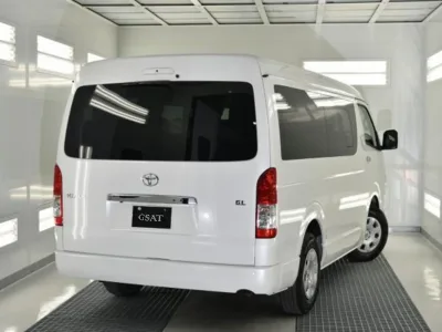 2025 Toyota Hiace Wide GL - The Perfect Blend of Comfort & Utility (No.961034)
