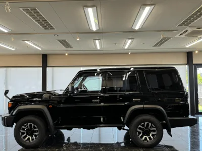 2025 Toyota Land Cruiser 70 2.8 AX Diesel Turbo 4WD (No.960967) for export from Japan