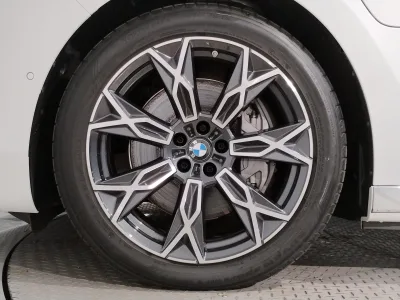 2025 BMW i7 eDrive
