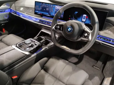 2025 BMW i7 eDrive