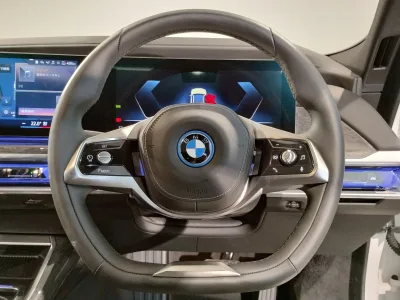 2025 BMW i7 eDrive