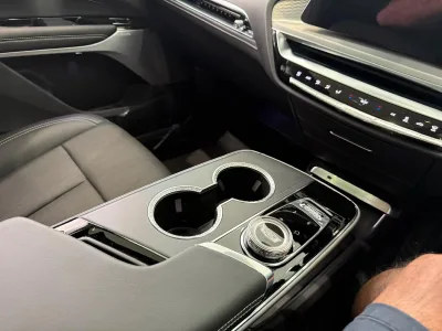 2025 CADILLAC LYRIQ SPORT – SPECIAL RHD EDITION for export from Japan