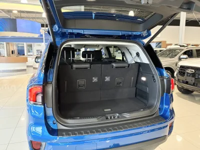 2025 Ford Everest Sport 2.0 Bi-Turbo AWD 7 Seater for export from Japan