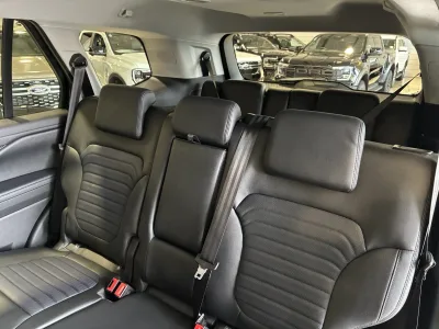 2025 Ford Everest Sport 2.0 Bi-Turbo AWD 7 Seater for export from Japan