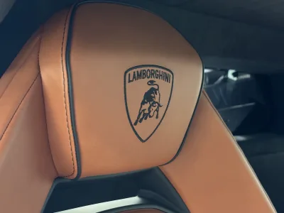 2025 LAMBORGHINI REVUELTO