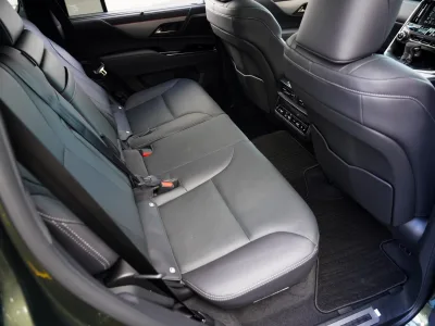 2025 LEXUS LX 500d F SPORT