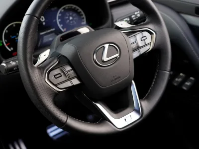 2025 LEXUS LX 500d F SPORT