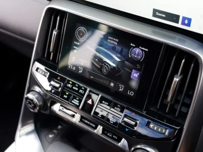 2025 LEXUS LX 500d F SPORT