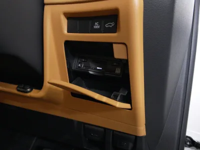 2025 LEXUS LX700h 4WD | SONIC QUARTZ 7 Seater Hybrid