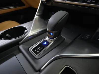 2025 LEXUS LX700h 4WD | SONIC QUARTZ 7 Seater Hybrid