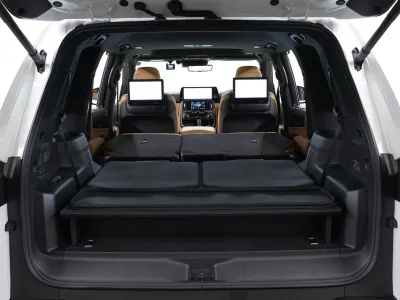 2025 LEXUS LX700h 4WD | SONIC QUARTZ 7 Seater Hybrid